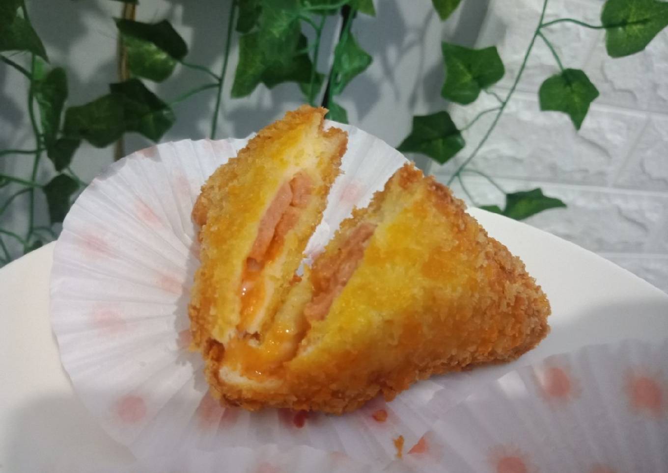 Risoles mayo beef roti
