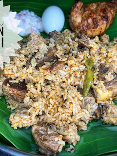 பாய் வீட்டு மட்டன் பிரியாணி(Bai veettu mutton biryani recipe in tamil) செய்முறை முக்கிய புகைப்படம்