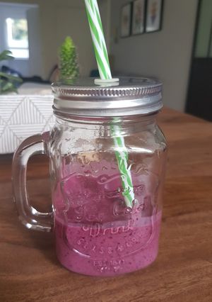 Une photo de Smoothie fruits rouge