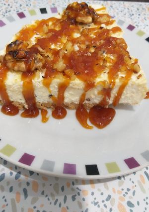 O poză a rețetei Cheese cake fără coacere cu nuci si caramel🍮.