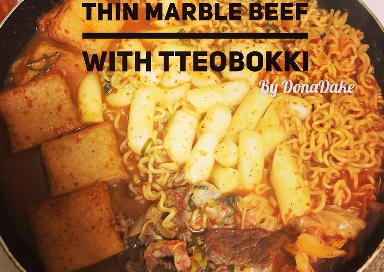 Thin marble Beef with tteobokki
