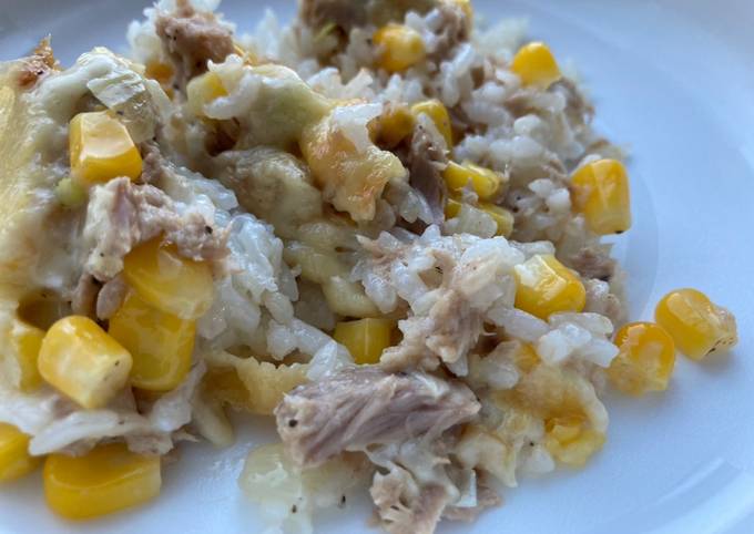 Extra kilat baked butter rice with tuna and corn