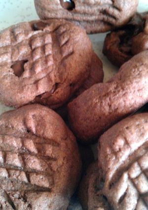 A picture of GF Chocolate Cookies.
