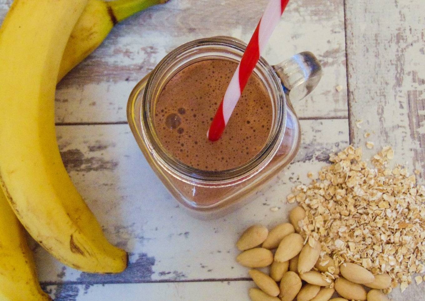 Secretly Healthy Chocolate Smoothie