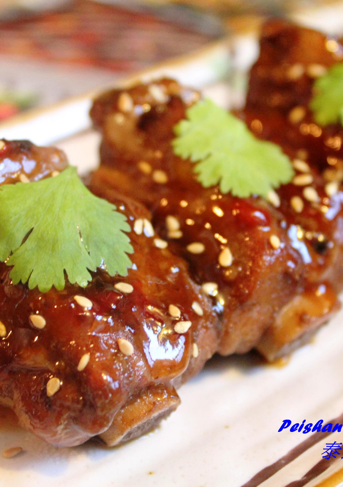 泰式甜辣醬燒排骨 的食譜成品照片