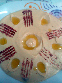 A picture of Hummus.