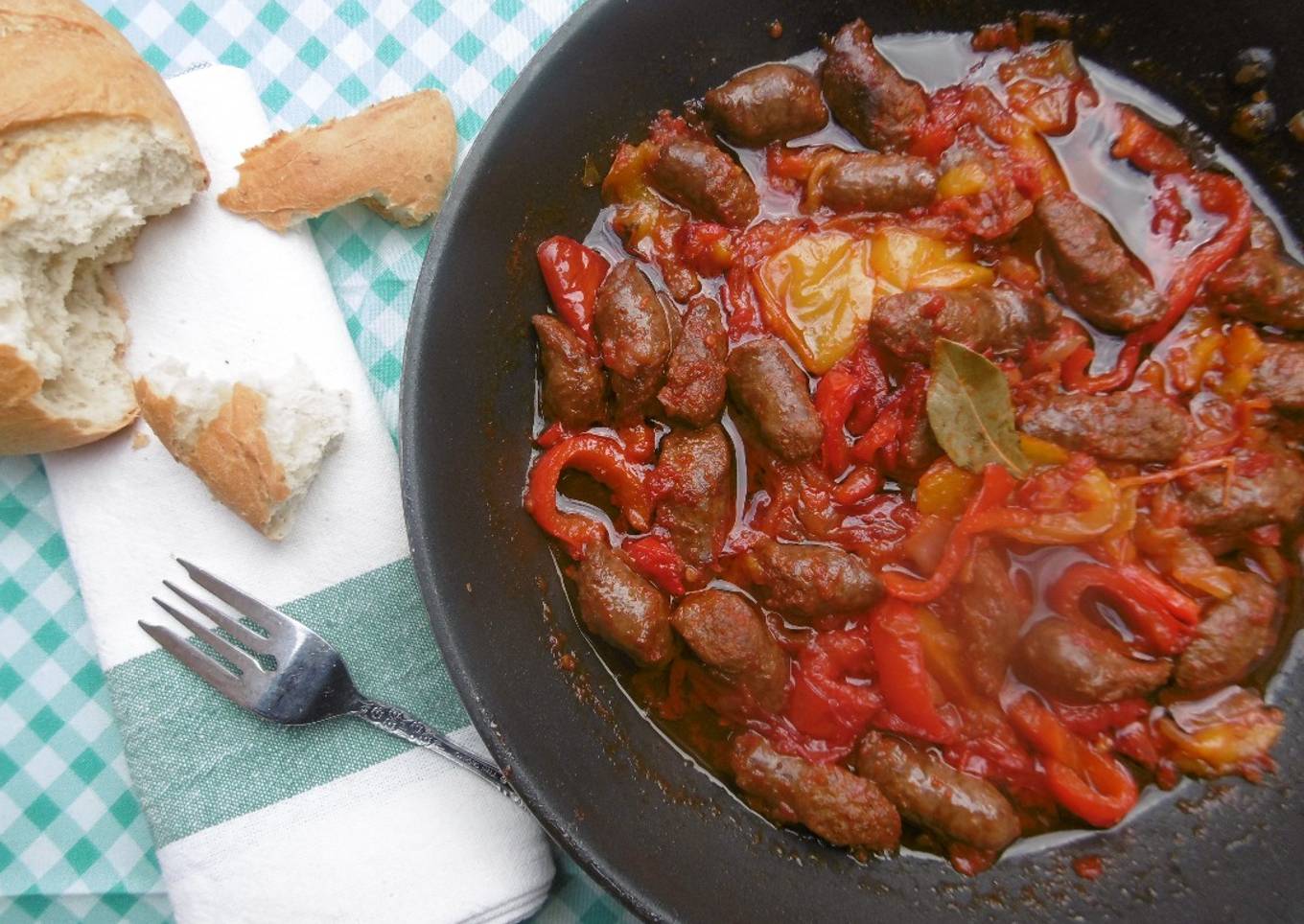 Fried Chipotle Sausages & Peppers (Spetsofai)