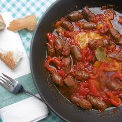 A picture of Fried Chipotle Sausages & Peppers (Spetsofai).