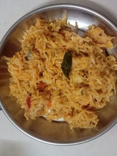 તવા પુલાવ (Tava Pulao Recipe In Gujarati) રેસીપી મુખ્ય ફોટો
