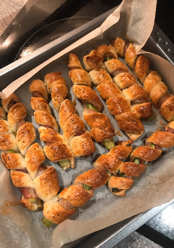 Una foto de Hojaldre de espárragos con bacon
