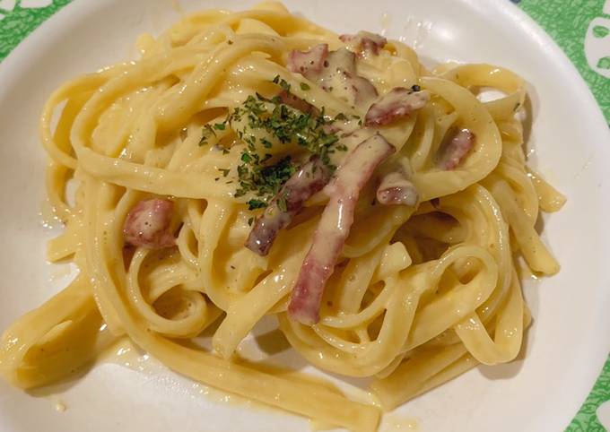 Fettuccine Carbonara gampang