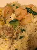 Pork & Shrimps with Egg Rice Noodles