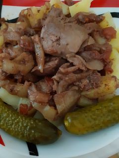Csirkemáj pörkölt recept fotója