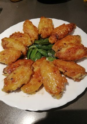 A picture of Lemon Chicken Wings.