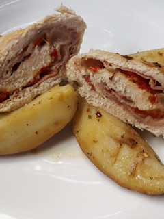 Una foto de Mini arrolladitos de pollo