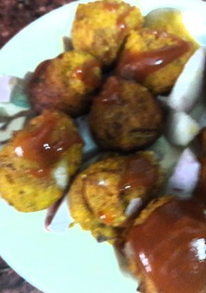 A picture of Moong Dal Fritters.