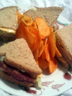 A picture of Traditional Club Sandwich.