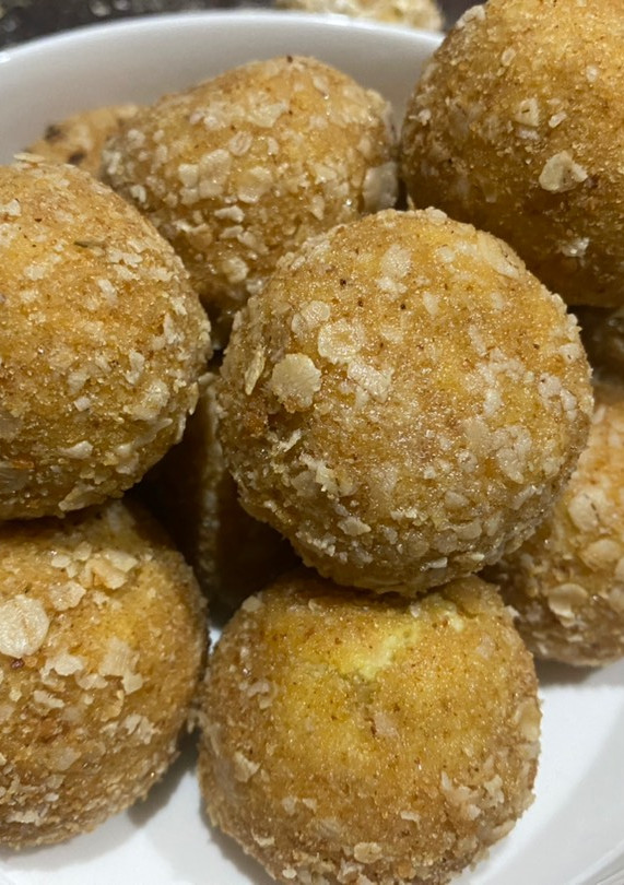 Una foto de Croquetas de pollo al curry