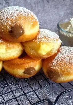 Foto resep DONAT/BOMBOLONI EMPUUK ISI VANILA & COKLAT CREAM CUSTARD
