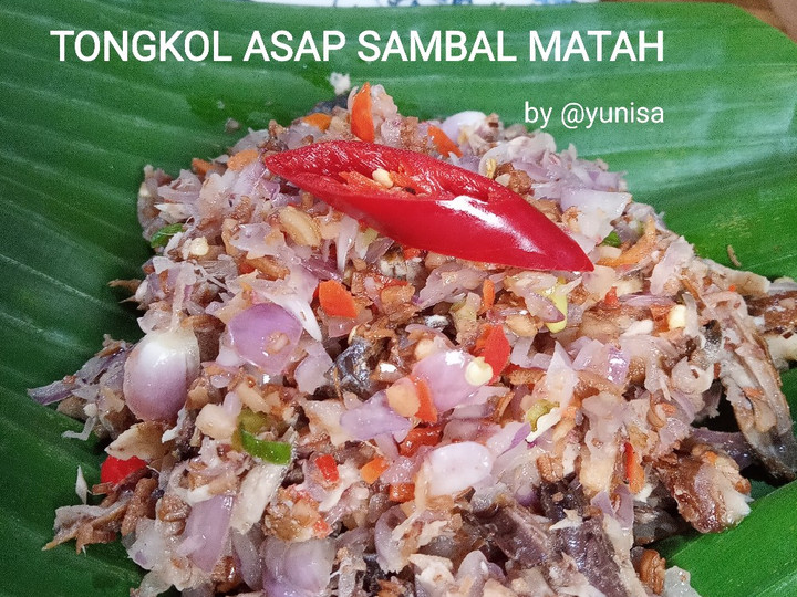 Bagaimana Menyiapkan Tongkol Asap Sambal Matah Kekinian