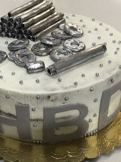 عکسی از دستور کیک تولد با تزیین فوندانت🌾