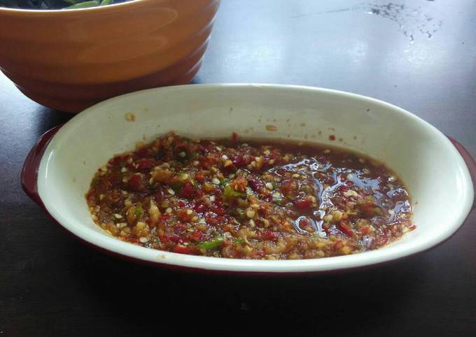 Sambal bawang merah segar