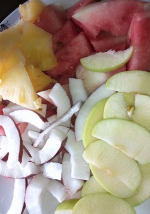 A picture of Fruits salad.