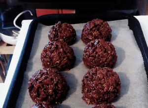A picture of Chocolate cracknell cakes.