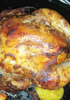 A picture of Juicy roasted chicken.