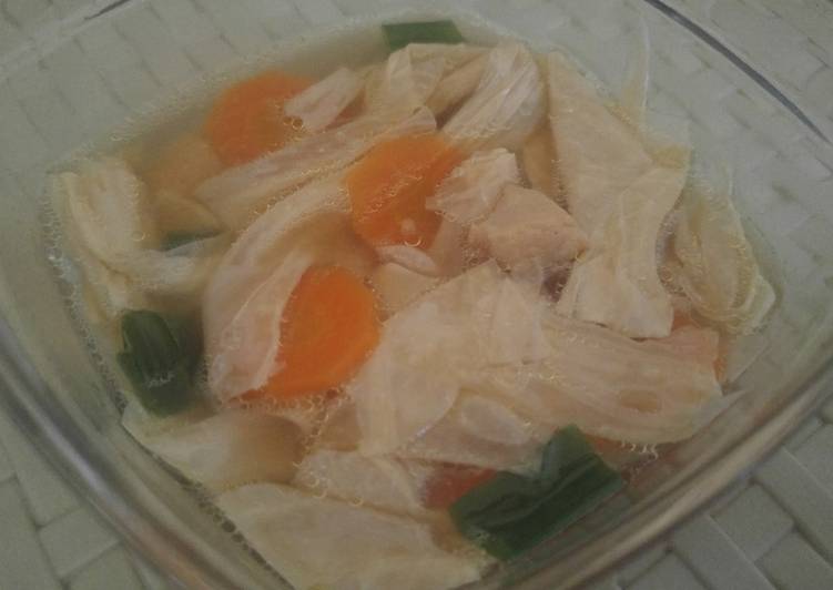 Easiest Way to Prepare Homemade Bean Curd and Chicken soup with carrots