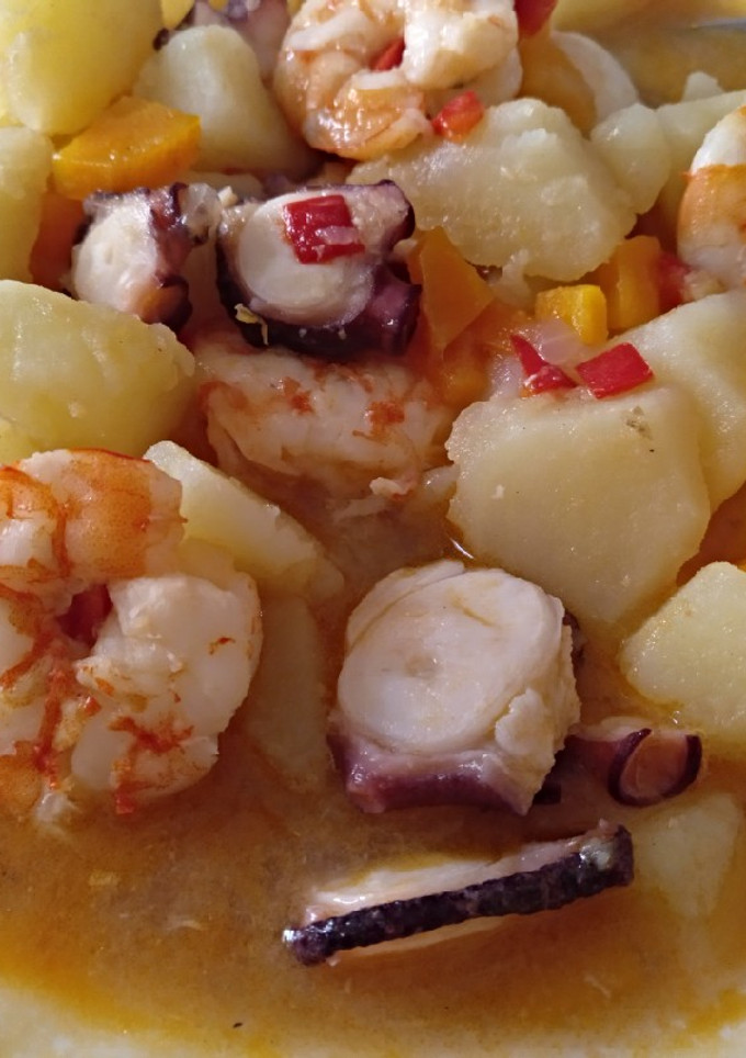 Una foto de Patatas caldosas