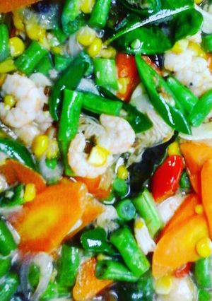 Foto resep Oseng udang pelangi