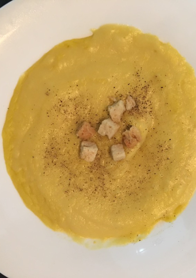 Una foto de Puré de calabacín