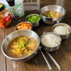 A picture of Korean Beef and Radish soup.