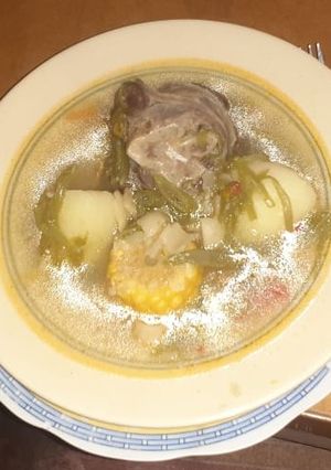 Una foto de Cazuela de cabrito