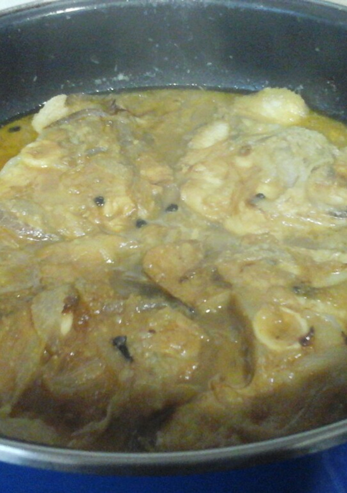 Una foto de Atún Encebollado