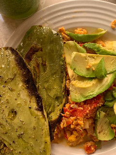 Una foto de Huevos a la mexicana KETO para el ayuno intermitente