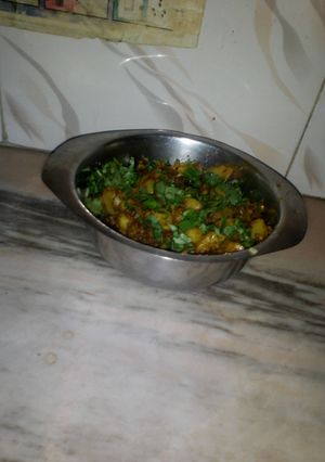 माय स्टाइल दम आलू (My style dum aloo recipe in hindi) रेसिपी मुख्य फोटो