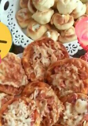 صورة لوصفة بيتزا سواريه ومعجنات الورده بالجبنه البيضا