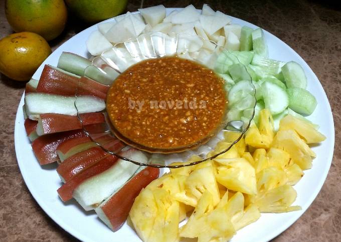 Resep Rujak Buah Anti Gagal