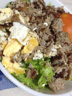 A picture of Salad Idea with Sausage Link (Filipino Longganisa) & Egg.