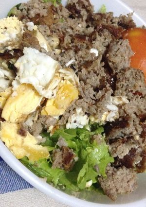 A picture of Salad Idea with Sausage Link (Filipino Longganisa) & Egg.