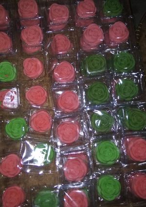 Foto resep Bolu mawar cocok buat ide jualan atau buat.. temen snack pas ada acara