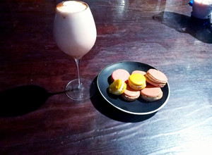 Una foto de Macarrones con base de merengue italiano