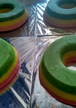 Foto resep Rainbow cake harum,lembut dan super irit😋