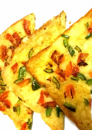 A picture of Bread Rava Malai Uttpam.