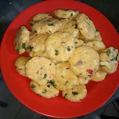 Kemplang singkong gurih রেসিপির প্রধান ছবি