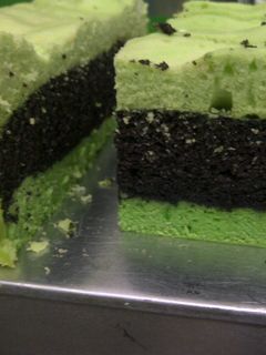 Foto resep Bolu Kukus Pandan Lapis Ketan Hitam