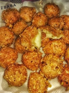 A picture of Homemade Cheese Balls😋.