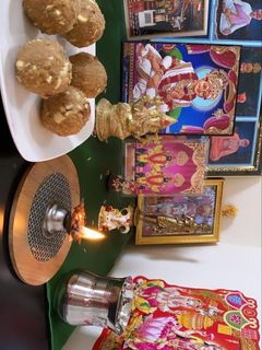 ચૂરમા ના લાડુ (Churma Na Ladu Recipe In Gujarati) રેસીપી મુખ્ય ફોટો